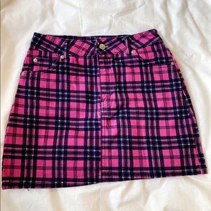 Pink plaid skirt!!